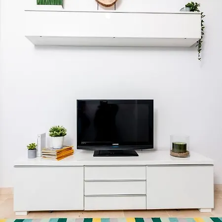 Apartment Cactus Cosy Loft, Wifi & Gym *